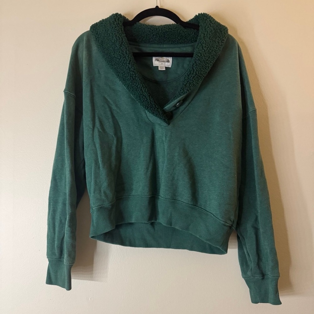 American Eagle Outfitters Forest Green Sherpa Hoodie